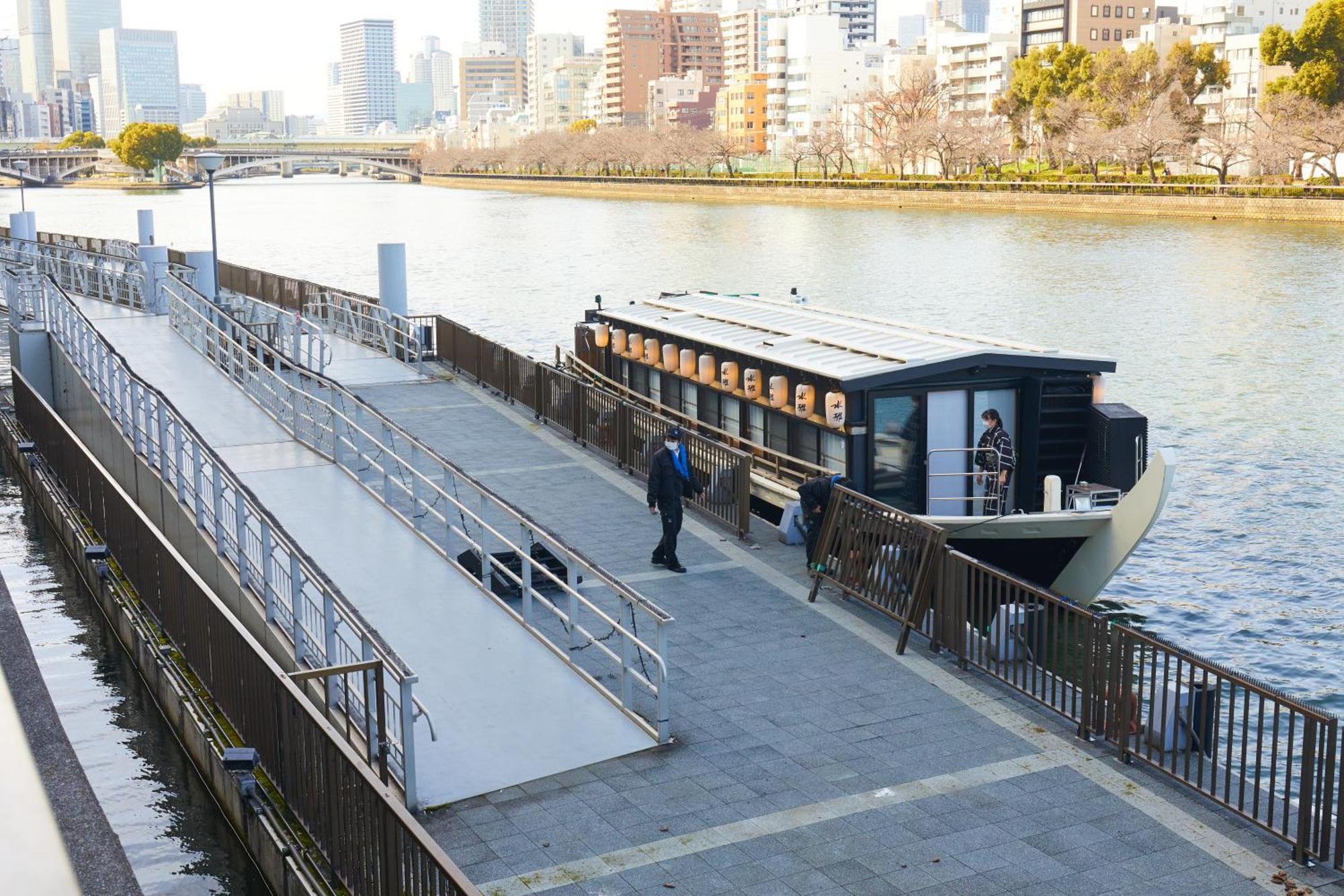 Osaka Tokyu REI Hotel Bagian luar foto