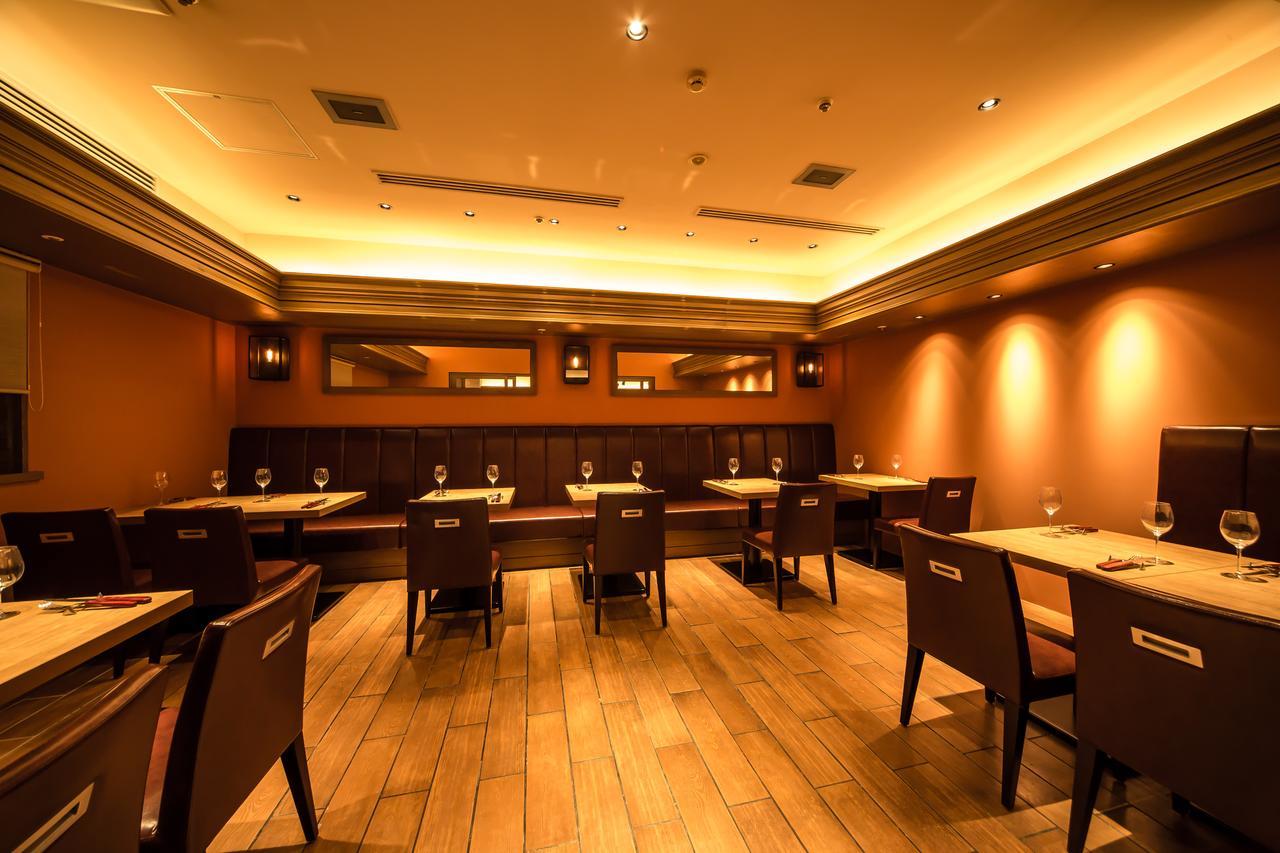 Osaka Tokyu REI Hotel Bagian luar foto